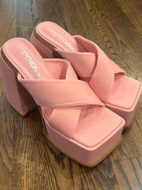 Y2K Style Pink Square Toe Platform Mules - Size 7